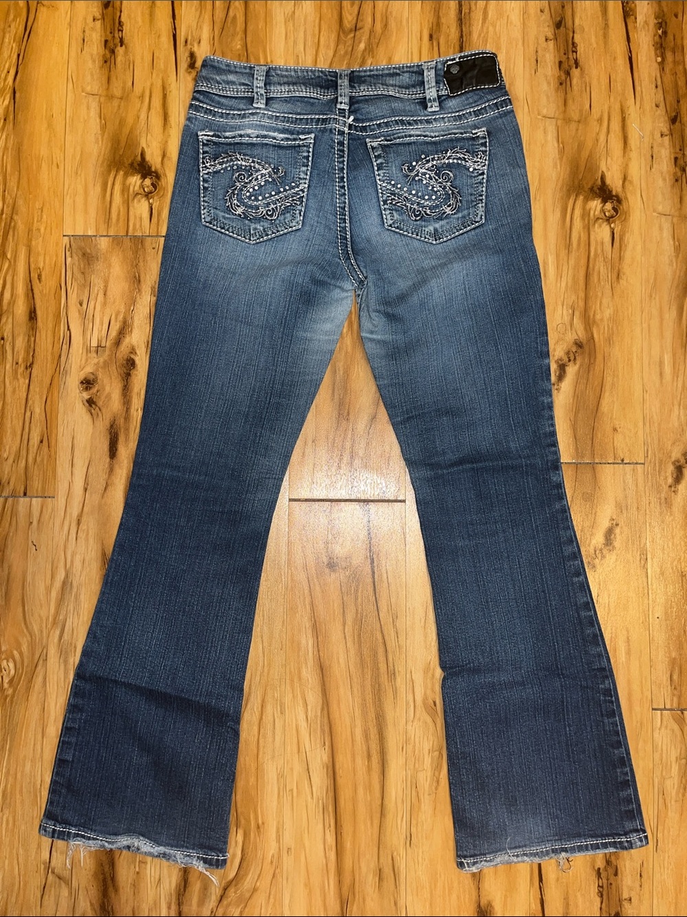 Silver Jeans Women's Dark Blue Flare Jeans - Picture 3 of 5